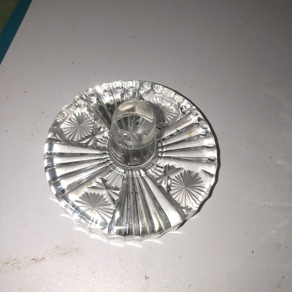 Elegant vintage crystal Perfume Bottle. Stunning little perfume bottle- like new - Picture 6 of 8